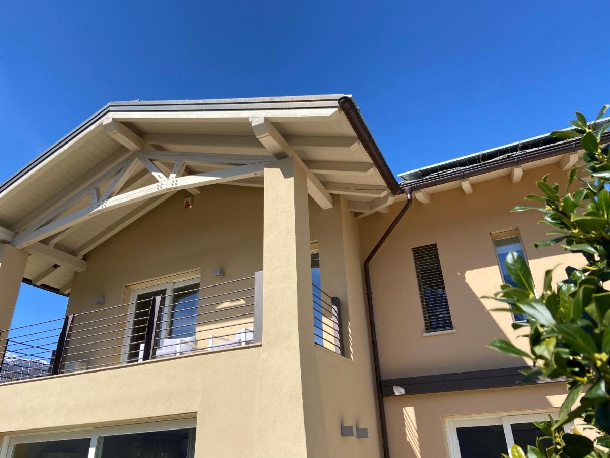 Design & Mountain View Bedroom Aosta Exterior foto
